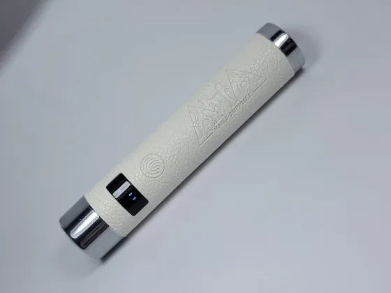 Ara Nail Lamp